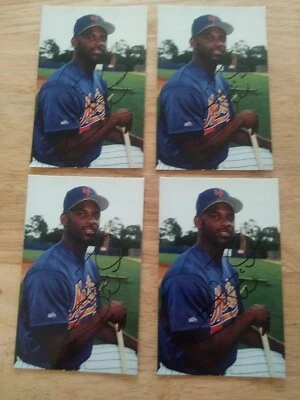 Lote de 4 postales firmadas por los Mets de Nueva York autografiadas por Carl Everett 1995 Outfielder  Foto 1 de 3
