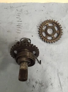 2002 HONDA CR125R CR125 OEM KICKER SHAFT KICKSTARTER SPINDLE IDLER GEAR - Picture 1 of 2