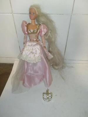 Barbie Rapunzel ,1991 Mattel, Con Corona - Immagine 1 di 4