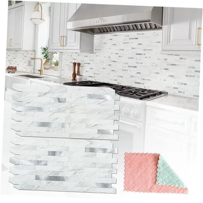 Sábanas Pelar y Pegar Salpicadero para Cocina, 20 Mármol Blanco con Metal Plateado Foto 1 de 4