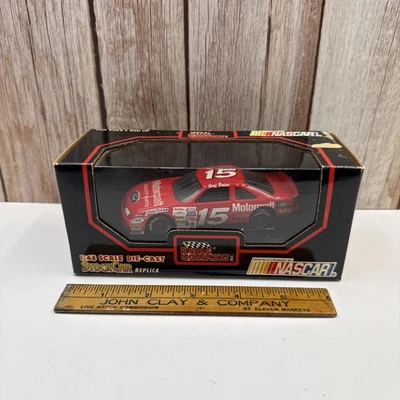 Racing Champions NASCAR #15 1992 Geoff Bodine - 1/43 Diecast Motorcraft Foto 1 de 4
