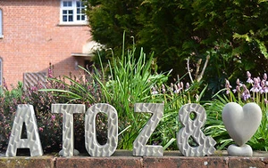 DESDE £5.26 por inicial-hecho a pedido-alfabeto de piedra/adorno de jardín de piedra - Imagen 1 de 21