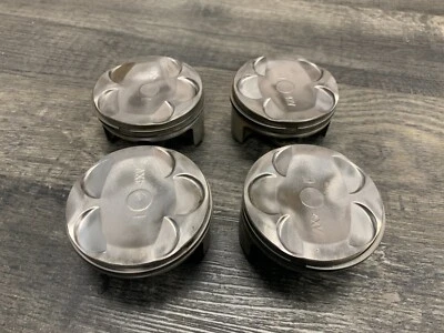 Motor Yamaha 1998-2003 YZFR1 R1 2001-2005 FZ1 pistones STD con anillos OEM * Foto 1 de 4