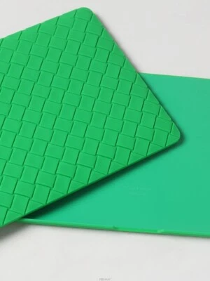 funda silicona bottega veneta macbook pro 13 Foto 1 de 3