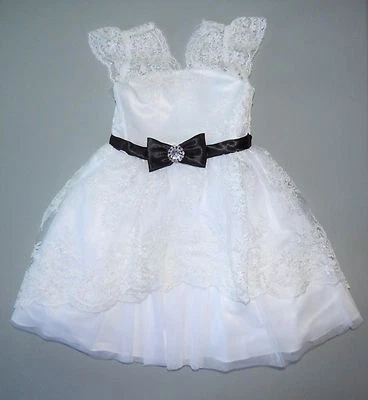 Vestido de encaje bordado 5,6 SEARINGTON ROAD para niñas RARE EDICIONES NUEVO CON ETIQUETAS $94 Foto 1 de 4