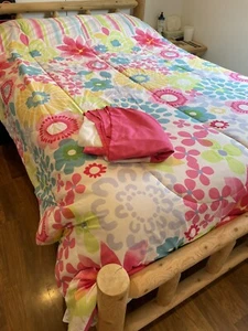 Comforter Bedskirt Set FULL DOUBLE SIZE BED Flower Power PINK BLUE GREEN YELLOW - Picture 1 of 5
