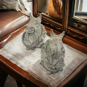 Juego de 2 - DE COLECCIÓN Cabeza de Caballo de Hierro Fundido con Anillo Toallas Puerta Llamador - Imagen 1 de 18
