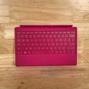 Microsoft 1561 Surface Pro 2 Pink Slim Magnetic Keyboard Folio For Surface RT - Picture 1 of 3