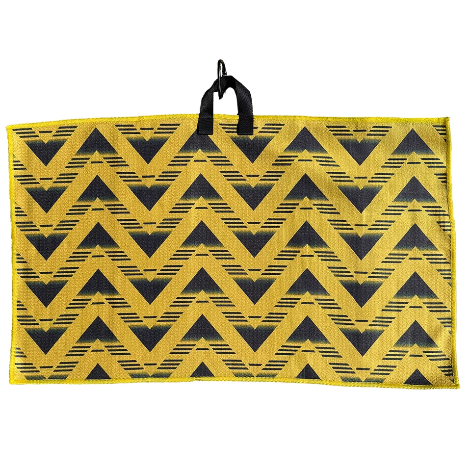 Arsenal '92 Retro Golf Towel - Image 1 of 3