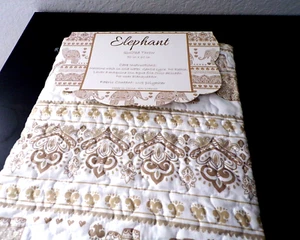 Elephant Quilted Throw 100% Polyester 50" x 60" New - Picture 1 of 3