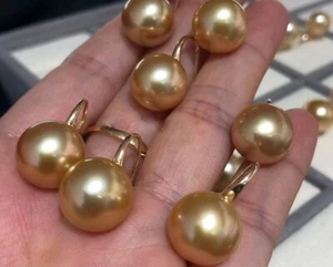 Aurora 12-13mm Australian south sea pearl earring 18k solid gold Japan order - Picture 1 of 5