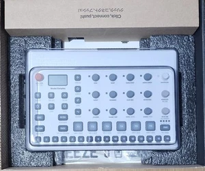 Elektron Model:Samples Drum Machine Sequencer Sampler With Deck Saver  - Picture 1 of 7