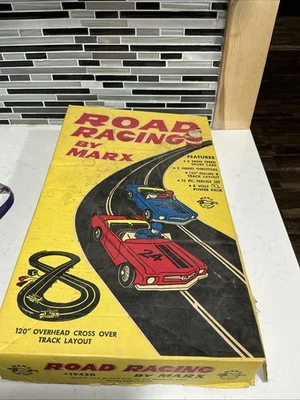 Carreras de carretera de Marx. Coches faltantes y sin probar. Caja en buen estado tal cual Foto 1 de 4