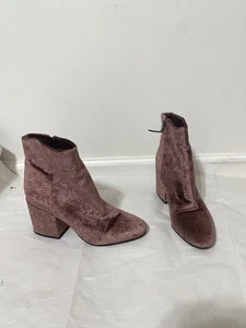 Sam Edelman Ankle Boots Dark Dusty Rose Wine Velvet Shoes Size 7 Zipper Floral - Picture 1 of 11
