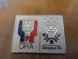Pin Brosche SARAJEVO 1984 ORA 1980 Olympia Olympics vtg - Picture 1 of 2