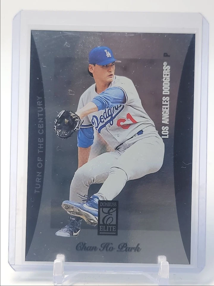 CHAN HO PARK 1997 DONRUSS ELITE TURN OF THE CENTURY DODGERS /3500 Q4854 - Image 1 of 2