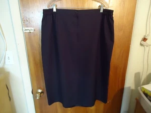 Gonna nera senza marchio taglia 22W " ottima gonna " - Foto 1 di 8