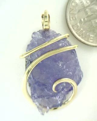 20.15ct Natural Tanzanite Crystal Shard in 14kt Gold Wire Wrap Pendant - Image 1 of 4