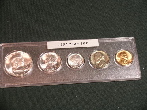 1957-P Very Choice BU Philadelphia Mint Year Set                  -     57P3 Cover