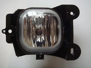 *BRAND NEW* 2004-05 FORD RANGER RH FOG LAMP ASSY 4L5Z-15200-BA OEM FORD PART - Picture 1 of 5