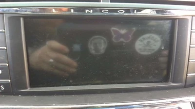 Pantalla Info-GPS-TV compatible con 17-20 Lincoln Continental 29939489 Foto 1 de 4