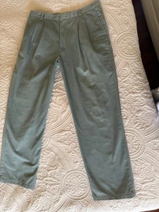 Men’s Dockers Recode green 36 X 32, hidden zipper pocket, pleat front - Picture 1 of 7