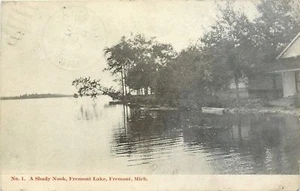 Fremont Michigan~Home at Water's Edge~A Shady Nook on Lake 1908 B&W - Picture 1 of 2