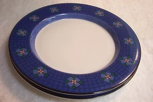 2 platos de ensalada Dansk acolchado "9 parches" 8 3/4" excelente estado, sin astillas - Imagen 1 de 5