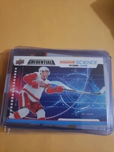 2019-20 Upper Deck Credentials Rookie Science #RS05 Filip Zadina HOT - Picture 1 of 2