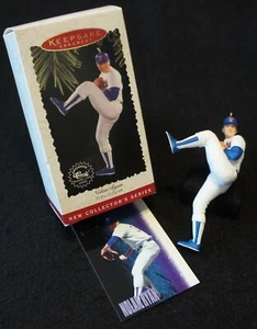 Hallmark Keepsake Nolan Ryan 1996 con ornamento carta collezionabile NUOVO con scatola! - Foto 1 di 2