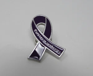 Purple Memorial Forever in our Hearts Remembrance Ribbon Pin New - Picture 1 of 2
