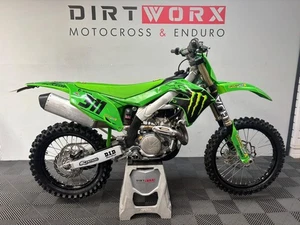 Kawasaki KXF 450 road legal - Picture 1 of 8