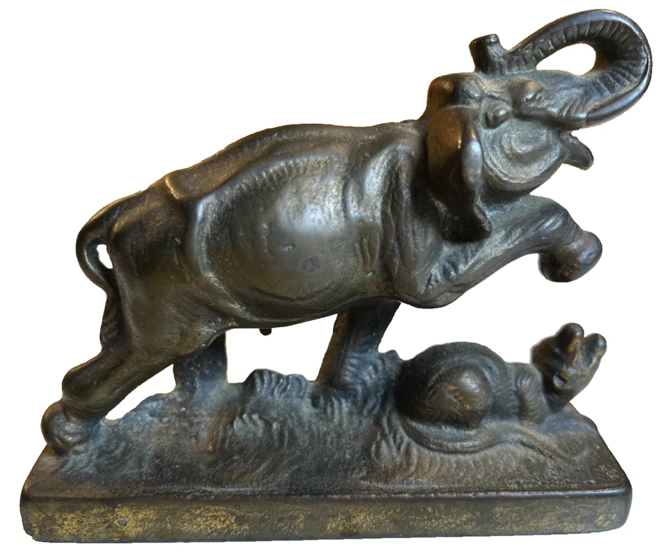 Antique ELEPHANT Ornate Cast Doorstop Door Stop Bookend American Hubley Albany - Image 1 of 4