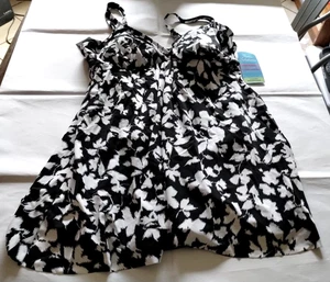 Swim Solutions schwarz/weiß Fly Away Einteiler Größe 18W - Bild 1 von 2