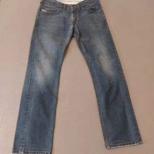 Jeans Diesel Industries Iakop Uomo 32x32 Regular Slim-Tapered Denim Jeans - Foto 1 di 12
