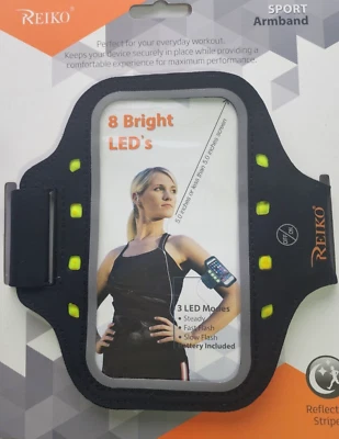 Reiko Running Sports Armband With Flashing Lights 5.5X3X 0.5 Ins Device In Black - Image 1 of 4