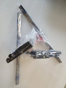 Pieds pour TV SONY d'ORIGINE NEUF - Pour modèle SONY XR - 503437901 & 503438001 - Foto 1 di 1