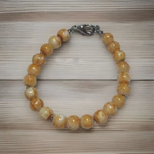 Beautiful orange white Color beaded bracelet - Picture 1 of 7