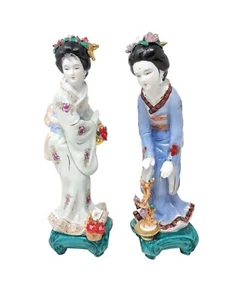 "Par de estatuas de porcelana pintadas a mano vintage de geishas con adornos dorados de 12"" de alto" - Imagen 1 de 6