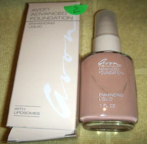 NUEVO DE LOTE ANTIGUO AVON AVANZADO BASE LÍQUIDO (TINTE ROSA BEIGE) 1 FL OZ - Imagen 1 de 1