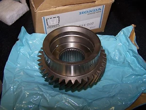 NEW GENUINE HONDA 23451- PX4-000 COUNTERSHAFT THIRD GEAR FOR KL-4AT TRANSMISSION - Picture 1 of 3