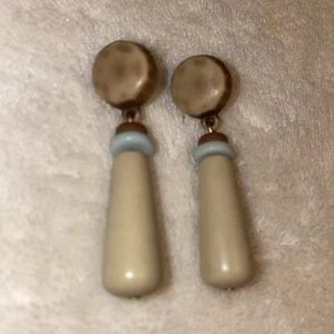 Vtg Avon 1989 "Indian Summer" Beige Brown Dangle Pierced Earrings 1 3/4” - Picture 1 of 4