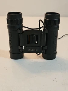 Simmons SCL Compact Binoculars Model 1156 8 x 21 FOV 372 ft 1000 Yards - Picture 1 of 9