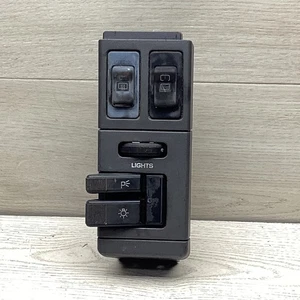 1988 - 1994 Chevrolet S10 Head Light Switch OEM 15561024 - Picture 1 of 3