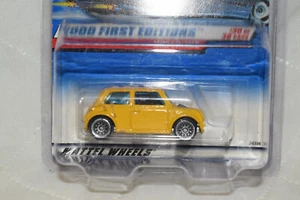 2000 Hotwheels Mini Cooper #90 First Editions 30/36 Yellow - Picture 1 of 3