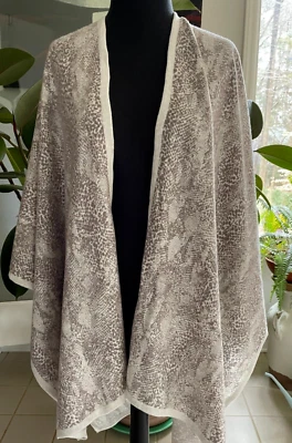 Ann Taylor S M L XL Beige Marfil Animal Print Pop Over Capa Suéter NUEVO SIN ETIQUETAS 6% Lana Foto 1 de 4