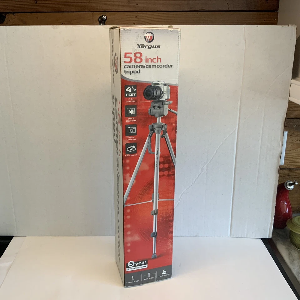 Targus Professional Extendable Tripod 58 Inch Camera Model TGT-58TR Open Box NEW - Image 1 of 4
