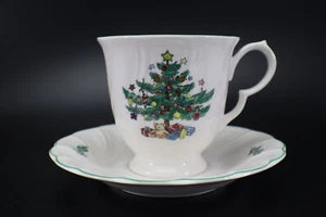 TAZA Y PLATILLO Nikko Felices Fiestas Blanco con Árbol de Navidad - Imagen 1 de 11