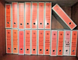 LOTTO 19 RACCOGLITORE ad ANELLO (Archiviazione /Ufficio - Dorso 8 cm.) BEFERA - Foto 1 di 7