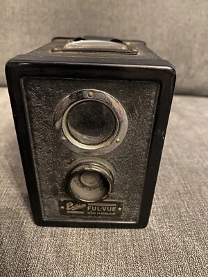 Ensign Ful-Vue Camera 1940s Vintage Camera Made In England - Image 1 of 4